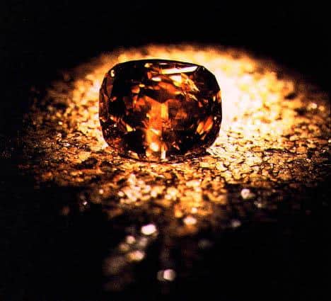 Quali sono (e di chi sono) i diamanti più grandi del mondo?
