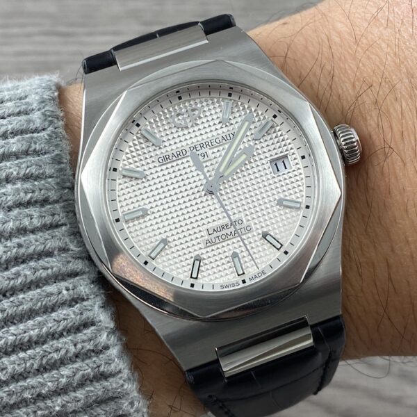 Girard Perregaux Laureato 81005 silver 38mm pari al nuovo Girard