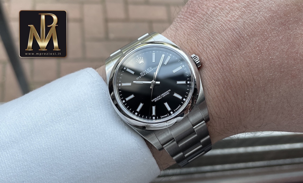 Rolex Oyster Perpetual 114300 BLACK SOLEIL DIAL out of production Rolex usati di M.P Preziosi