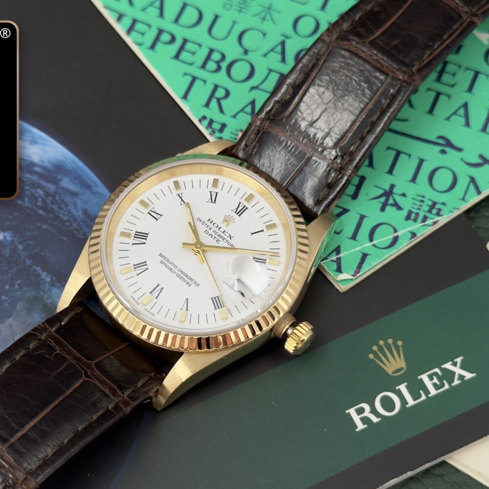 Rolex Date 15238 18kt gold with papers