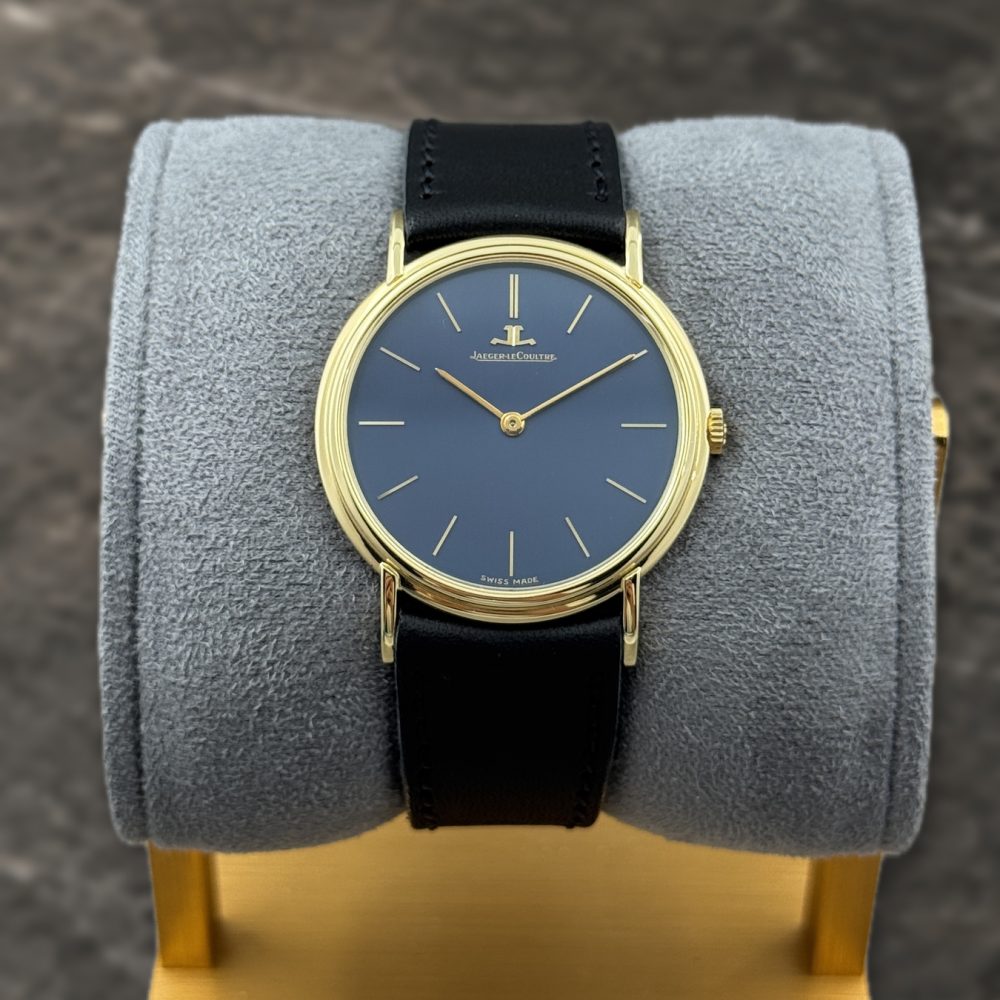 Jaeger-LeCoultre Classic 9131 in oro giallo: vista frontale supporto