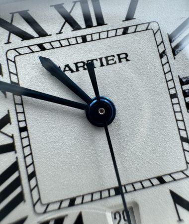 Cartier Santos Galbée 1566 in acciaio e oro: quadrante lancette data