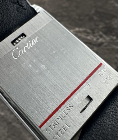 Cartier Tank Basculante 2386 in acciaio: fondello referenza
