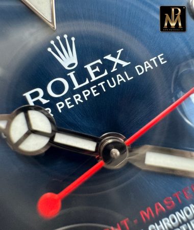 Rolex Yacht-Master 116622, dettaglio del quadrante blu e delle lancette.