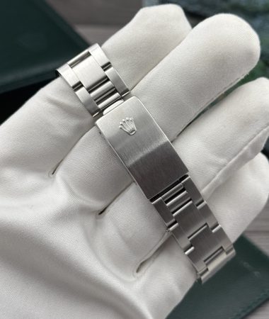 Rolex Oyster Perpetual Date 15200: chiusura del bracciale oyster