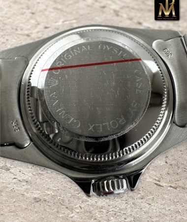 Tudor Mini-Sub 94400: fondello e attacchi del bracciale in acciaio